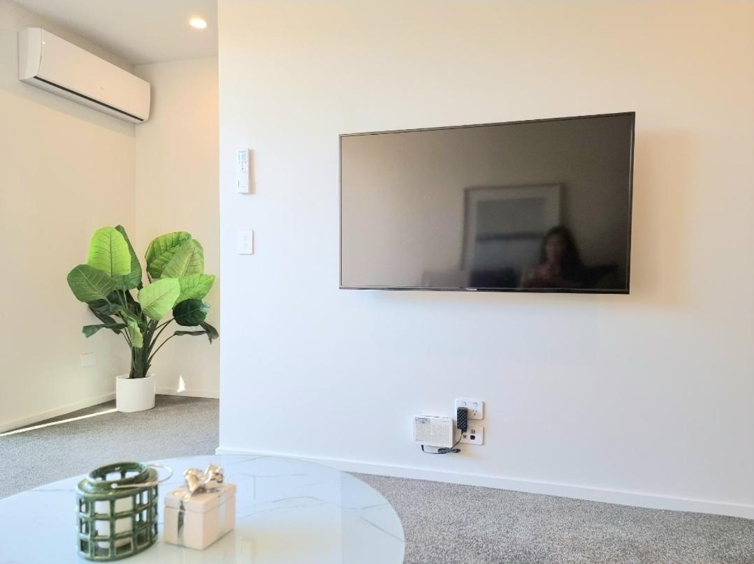 Addington Townhouse With Carpark 8Mins Walk To Hagley Park South Villa Christchurch Rom bilde